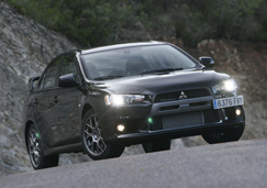 Комплектации и цены Mitsubishi Lancer Evo X 2013