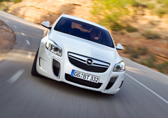 Комплектации и цены Opel Insignia OPC 2013