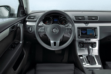 Комплектации VW Passat