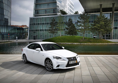 Комплектации и цены Lexus IS 2014