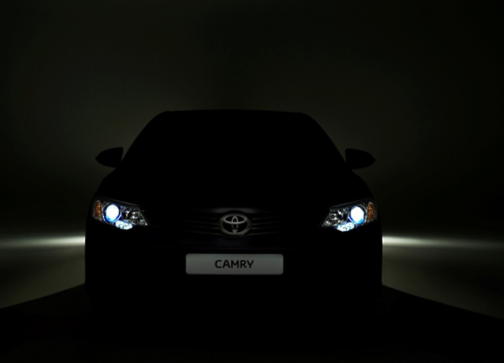 Фото (тизер) нового Toyota Camry 2014 вид спереди
