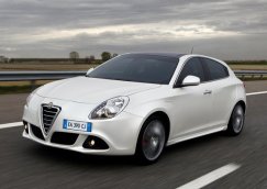 Комплектации и цены Alfa Romeo Giulietta 2015