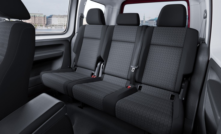 Фото салона нового VW Caddy 2015-2016 задние сиденья