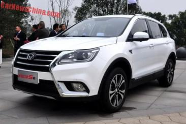 Новый Beijing Auto Huansu S6 2015