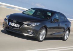 Комплектации и цены Mazda3 2016