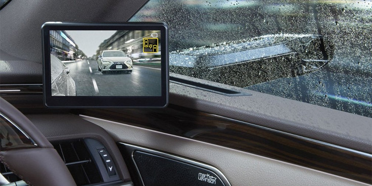 Lexus Digital Outer Mirrors