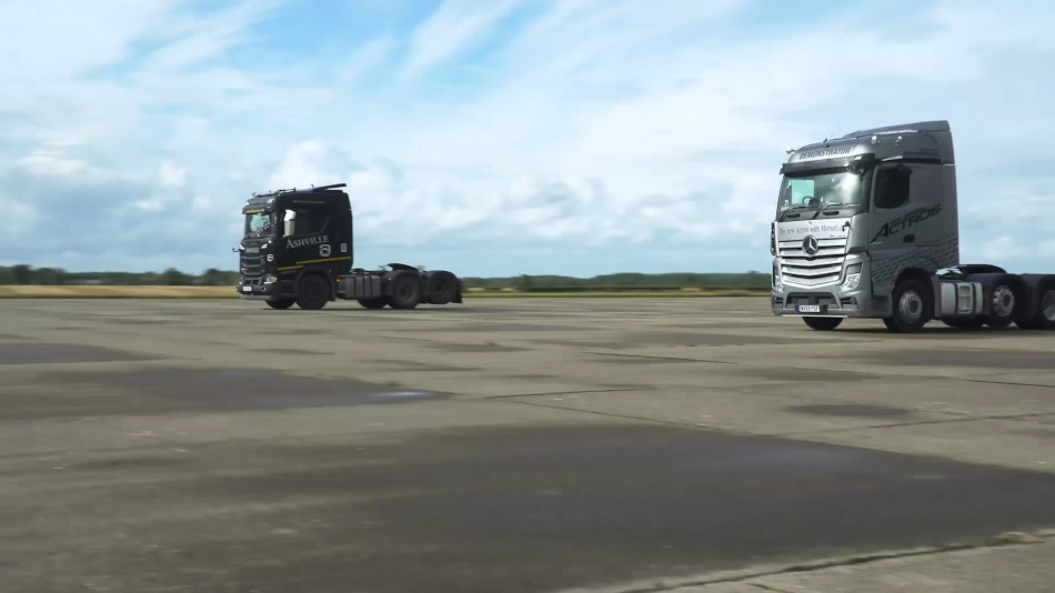 Mercedes Actros против Scania R500