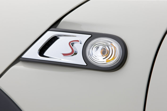Фото MINI Cooper S Clubman универсал, модельный ряд 2010 г
