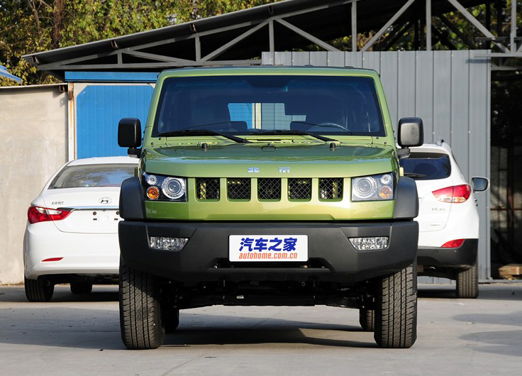 Фото новый Beijing BJ40 2014 спереди
