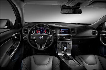 Комплектации Volvo S60