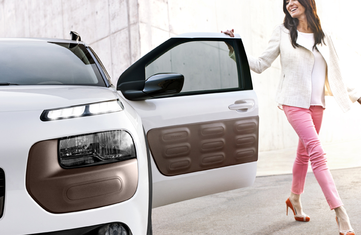 Фото нового Citroen C4 Cactus 2014
