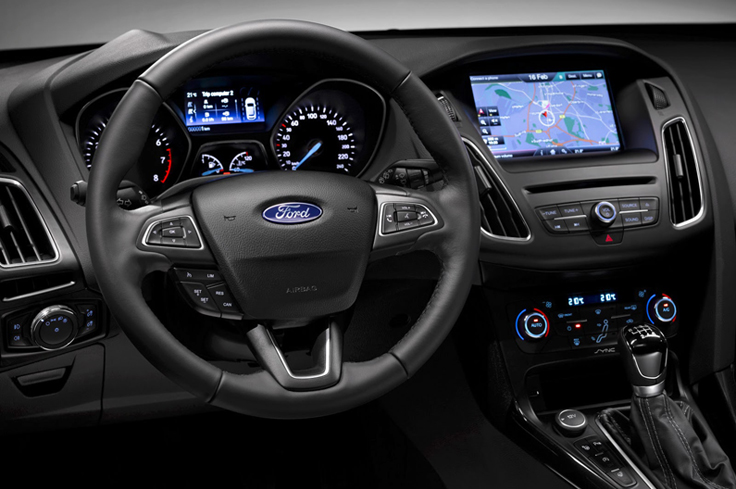 Фото салона нового Ford Focus 2014