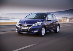 Комплектации и цены Peugeot 208 2014