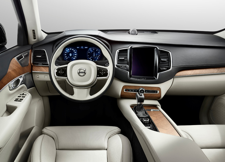 Фото салона нового Volvo XC90 2014-2015