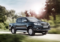 Комплектации и цены Toyota Hilux 2014
