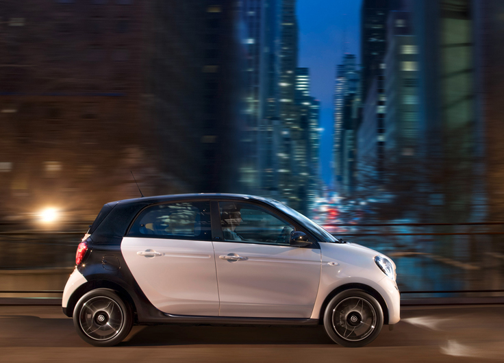 Фото нового smart forfour 2014-2015 вид сбоку