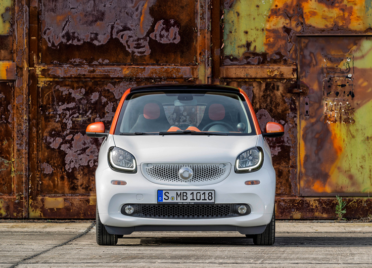 Фото нового smart 2014-2015 вид спереди