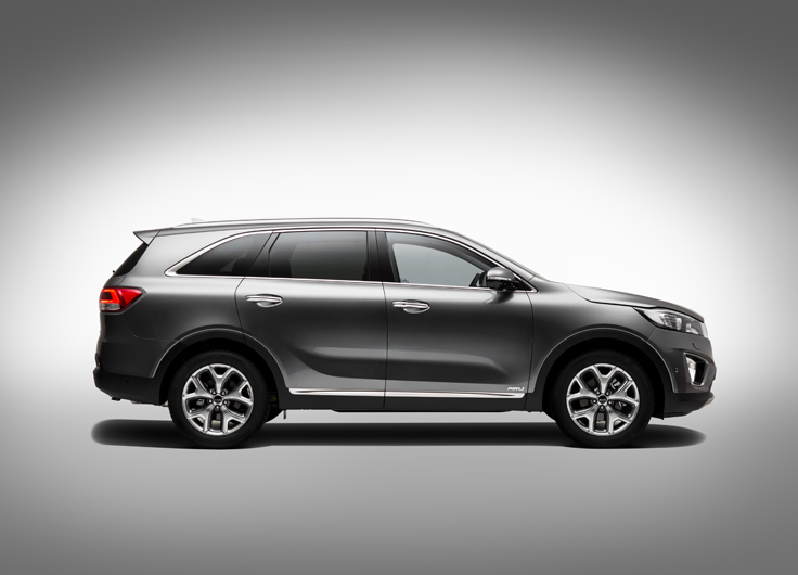 Фото нового KIA Sorento 2015 вид сбоку