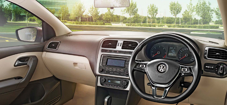 Фото салона нового Volkswagen Vento (Поло седан)