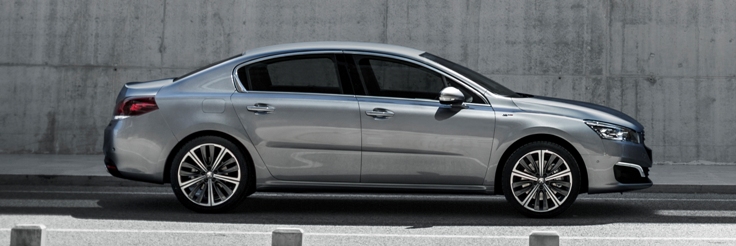 Фото нового Peugeot 508 2014 вид сбоку