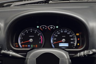 Комплектации и цены Suzuki Jimny 2014