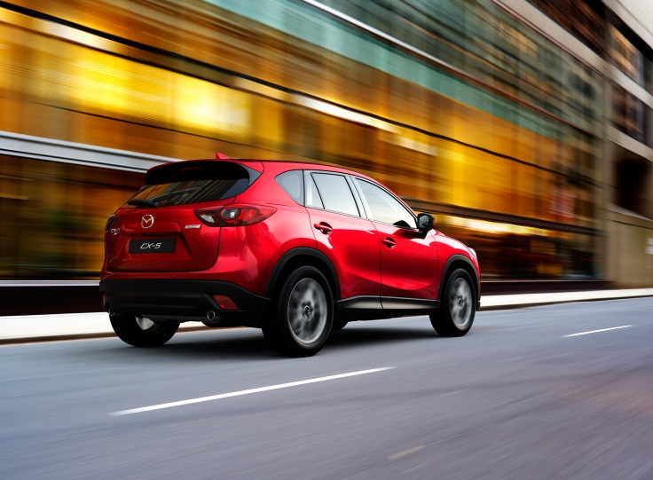 Фото нового Mazda CX-5 2014-2015 вид сзади