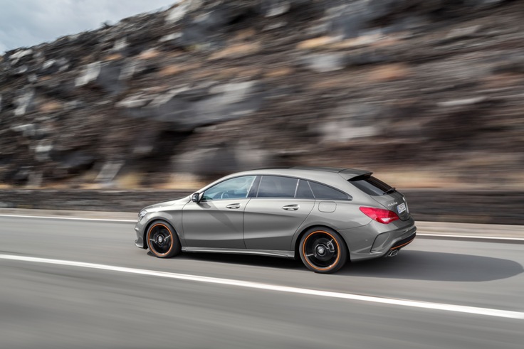 Фото новый Mercedes-Benz CLA Shooting Brake 2014-2015 вид сзади