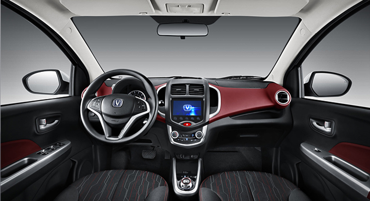 Фото салона нового Changan BenBen 2014-2015