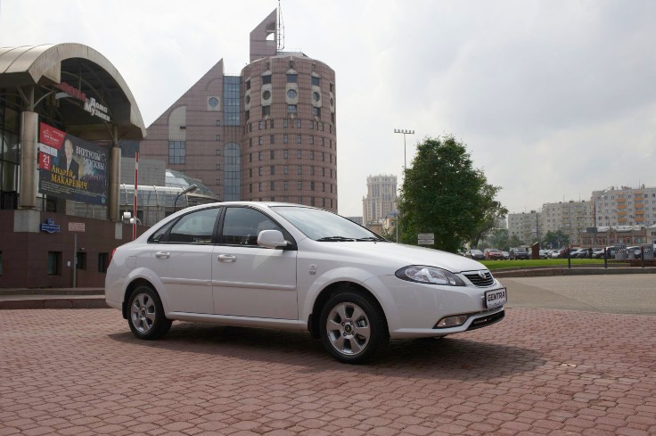 Фото Daewoo Gentra 2015 вид спереди