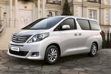 Галерея Toyota Alphard