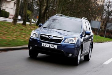 Комплектации Subaru Forester 2015