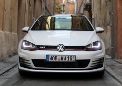 Комплектации и цены Volkswagen Golf GTI 2015