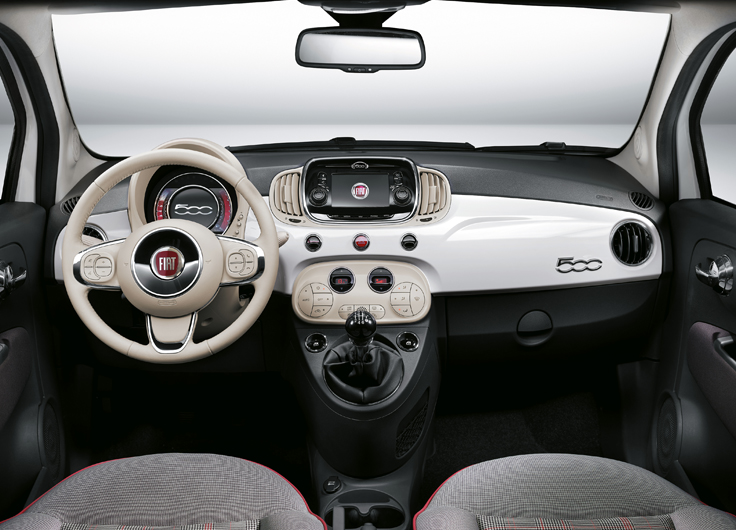 Фото нового FIAT 500 2015-2016 интерьер