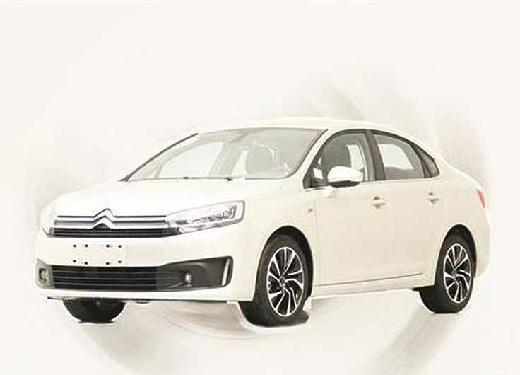 Фото новый Citroen C-Quatre 2015-2016 спереди