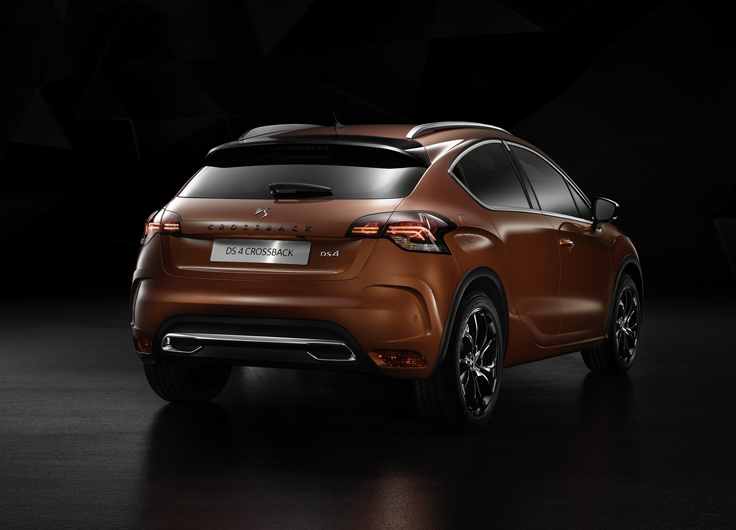 Фото новый Citroen DS 4 Crossback 2015-2016 сзади