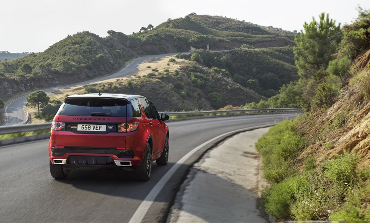 Фото нового Land Rover Discovery Sport Dynamic 2015-2016 вид сзади