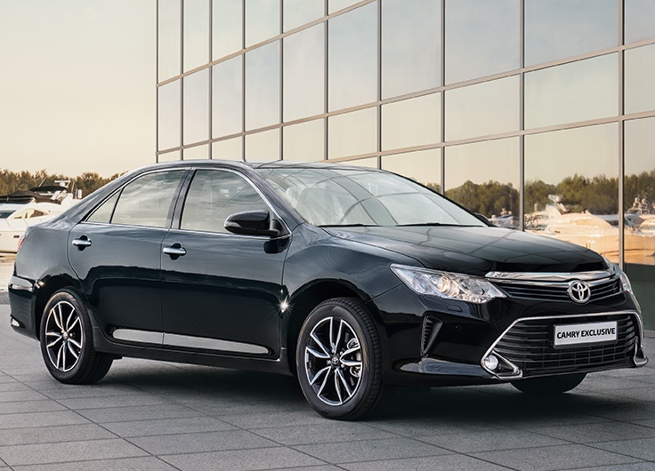 Toyota Camry 2016 года