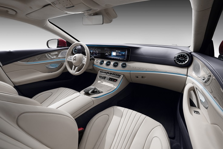 Новый Mercedes-Benz CLS получил спорный дизайн