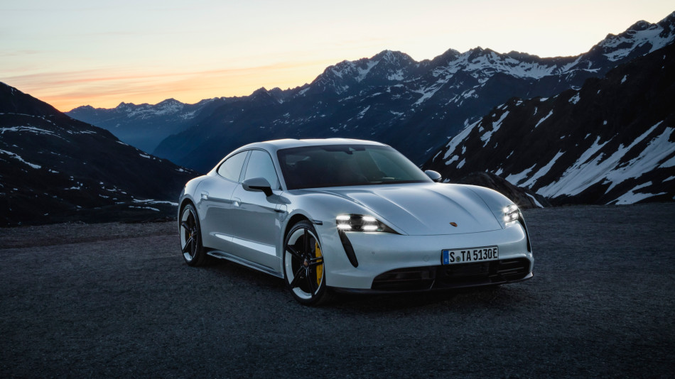 Porsche Taycan 2020