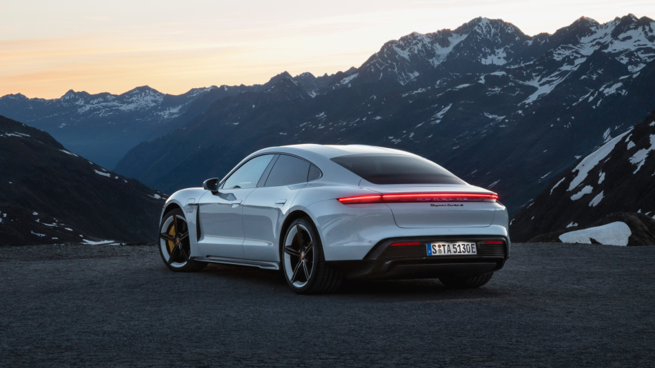 Porsche Taycan 2020
