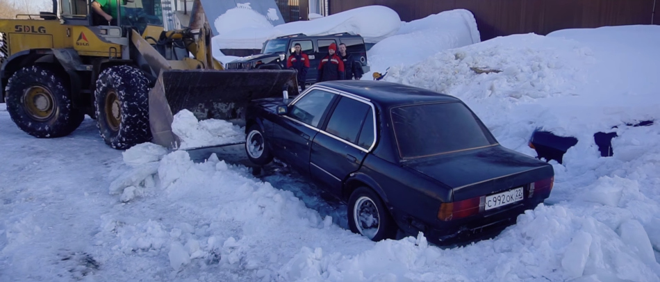 BMW во льду